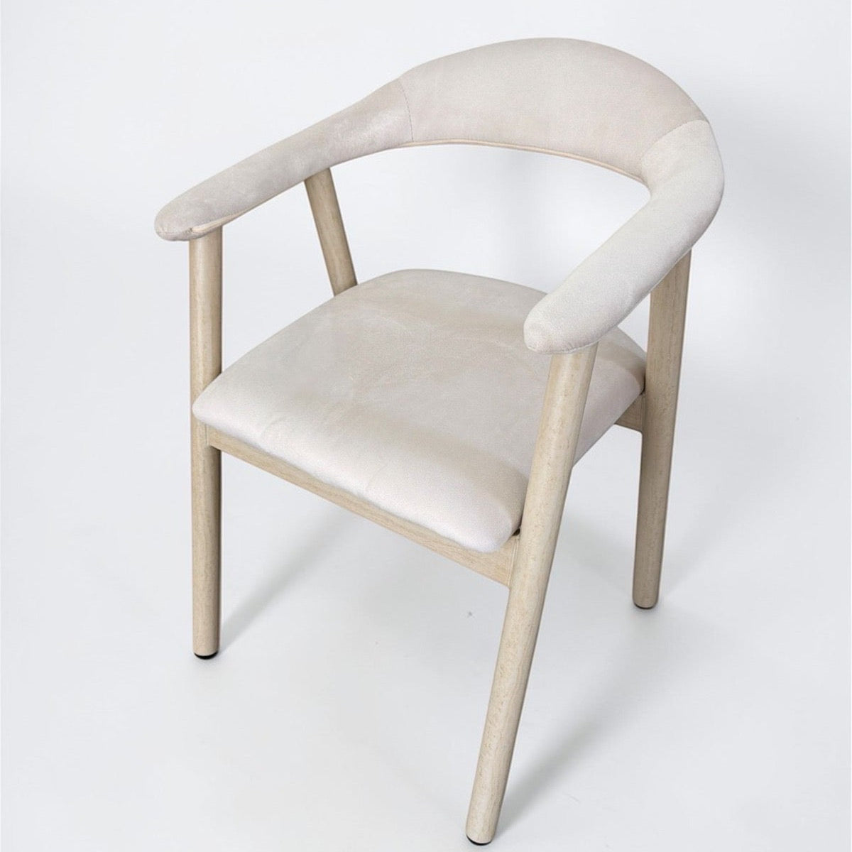 Chaise Berita